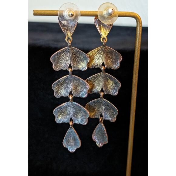 Vintage Cascading Purple Crystal Leaf Dangle Post Earrings - Picture 3 of 7